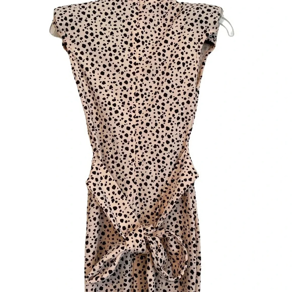 PrettyLittleThing Nude Dalmatian Shoulder Pad Tie Waist Midi Dress NWT - Picture 6 of 7